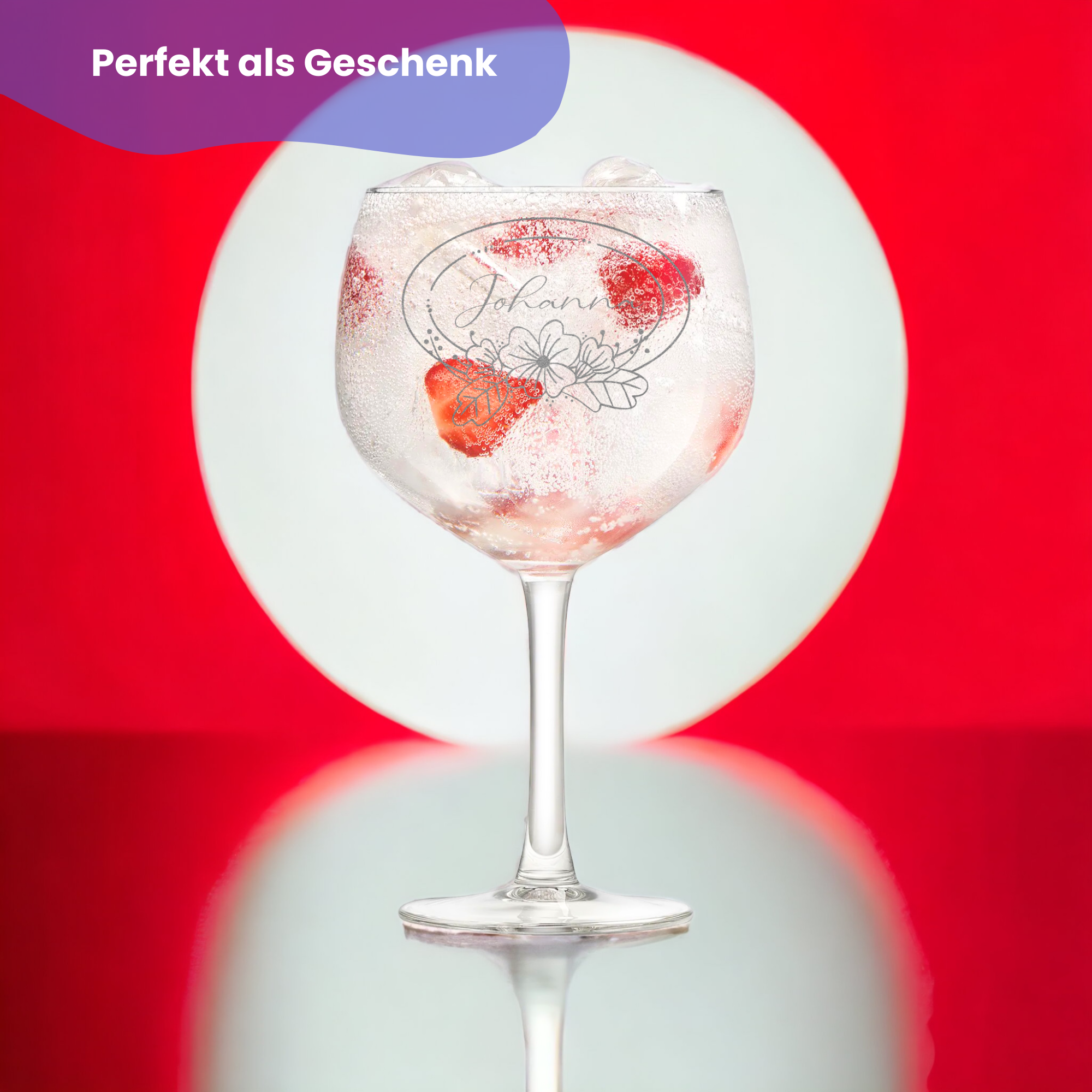 Gin-Glas mit Blumen- und Namensgravur